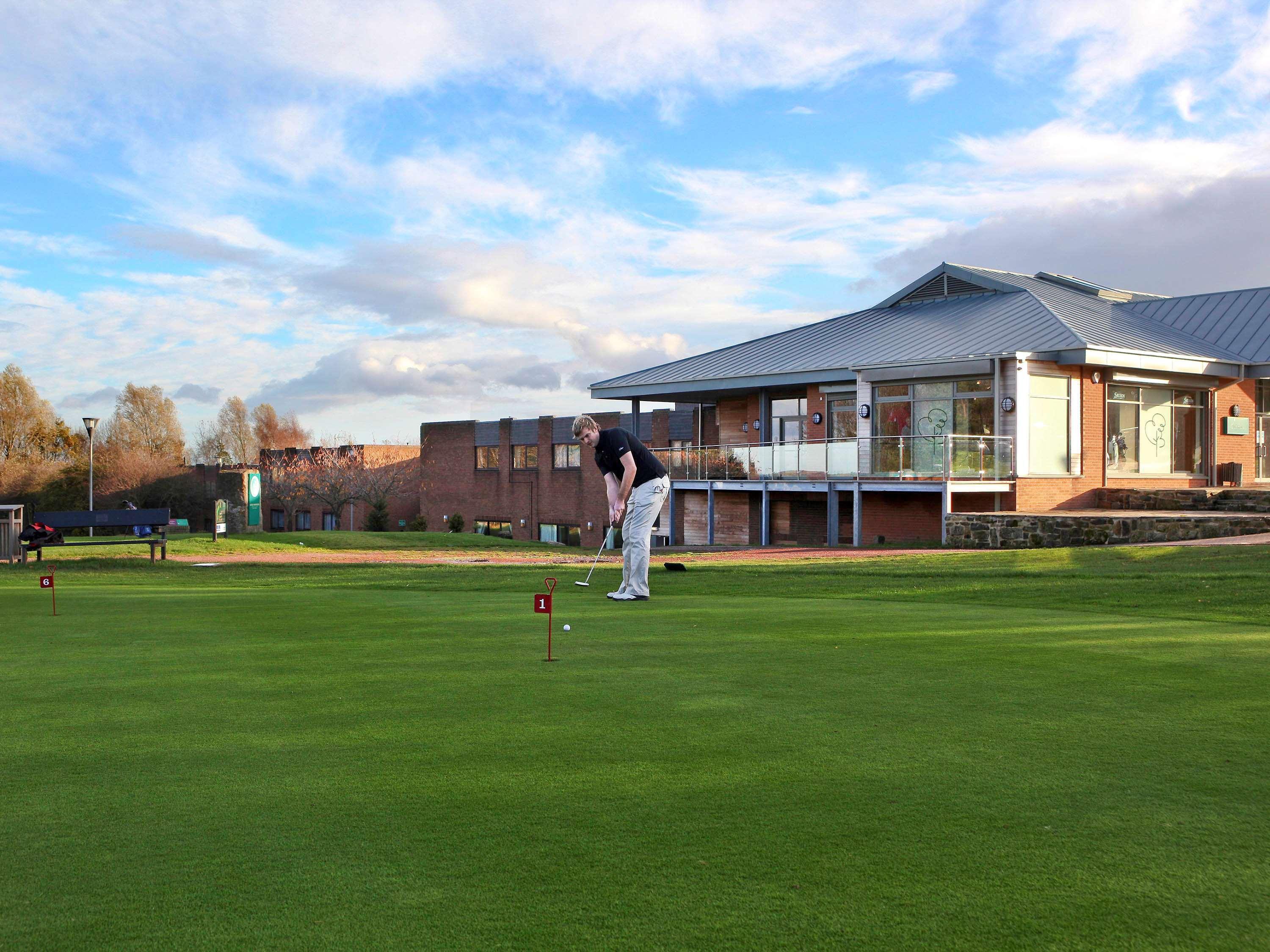 Mercure Newcastle George Washington Hotel Golf & Spa Exterior foto